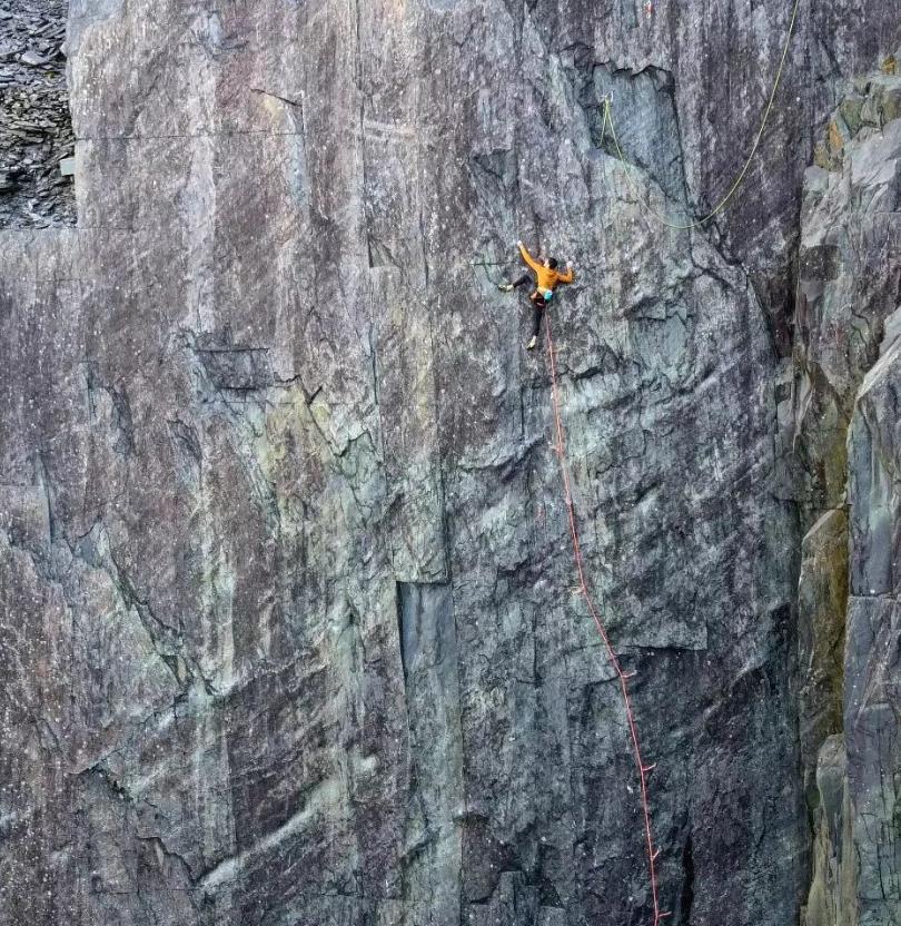 Franco Cookson climbing The Meltdown Extension in Twll Mawr. Photo: Cookson